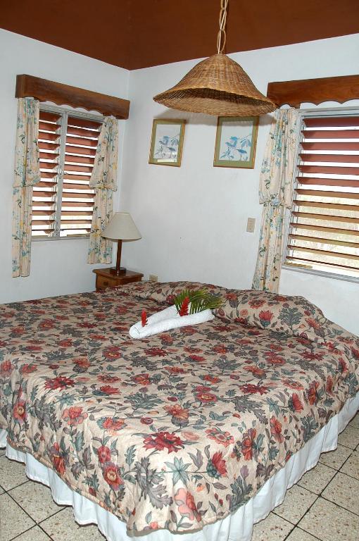 Sunflower Resort & Villas Runaway Bay Room photo
